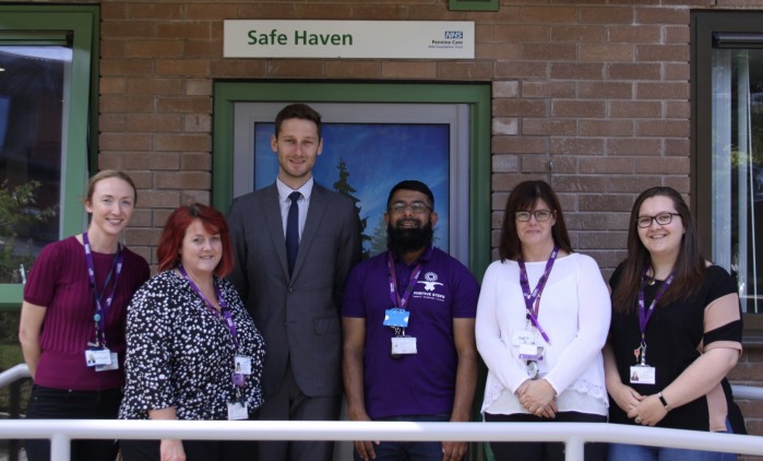 Cllr Fielding with safe haven staff.jpg